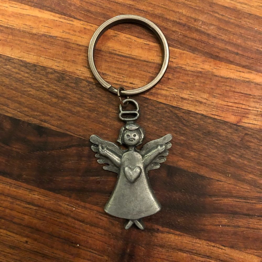 NWOT- angel keychain